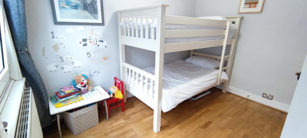 Windsor Cottage: Cosy, Charming, Full Of Character 외부 사진